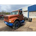 INTERNATIONAL 4900 Complete Vehicle thumbnail 2