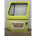 INTERNATIONAL 4900 Door Assembly, Front thumbnail 1