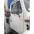 INTERNATIONAL 4900 Door Assembly, Front thumbnail 1