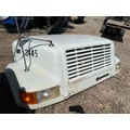 INTERNATIONAL 4900 Hood thumbnail 2
