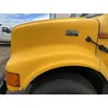 INTERNATIONAL 4900 Hood thumbnail 4