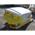 INTERNATIONAL 4900 Hood thumbnail 2