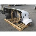 INTERNATIONAL 4900 Hood thumbnail 3
