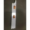 INTERNATIONAL 5900i Sleeper Fairing thumbnail 1