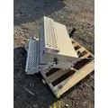 INTERNATIONAL 7400 Battery Box thumbnail 1