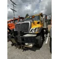INTERNATIONAL 7400 Complete Vehicle thumbnail 1