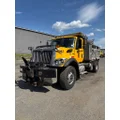 INTERNATIONAL 7400 Complete Vehicle thumbnail 1