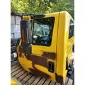 INTERNATIONAL 7400 Door Assembly, Front thumbnail 1