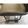 INTERNATIONAL 7400 Seat thumbnail 3