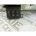 INTERNATIONAL 7500 Instrument Cluster thumbnail 6