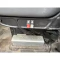 INTERNATIONAL 7600 Cab thumbnail 4
