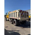 INTERNATIONAL 7600 Complete Vehicle thumbnail 2