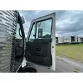 INTERNATIONAL 7600 Door Assembly, Front thumbnail 3