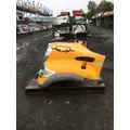 INTERNATIONAL 7600 Hood thumbnail 3