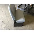 INTERNATIONAL 7700 Seat, Front thumbnail 2