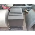 INTERNATIONAL 8100 BATTERY BOX thumbnail 2