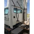 INTERNATIONAL 8100 Cab thumbnail 3