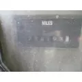 INTERNATIONAL 8100 GAUGE CLUSTER thumbnail 2