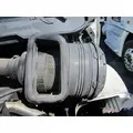 INTERNATIONAL 8600 AIR CLEANER thumbnail 1