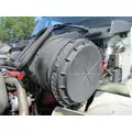 INTERNATIONAL 8600 AIR CLEANER thumbnail 3