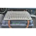 INTERNATIONAL 8600 BATTERY BOX COVER thumbnail 1