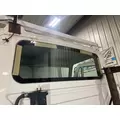 INTERNATIONAL 8600 Back Glass thumbnail 1