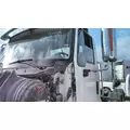 INTERNATIONAL 8600 CAB thumbnail 2