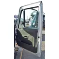 INTERNATIONAL 8600 Cab Assembly thumbnail 14