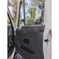 INTERNATIONAL 8600 Cab thumbnail 10
