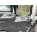 INTERNATIONAL 8600 Door Assembly, Front thumbnail 4