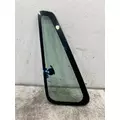 INTERNATIONAL 8600 Glass thumbnail 2