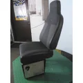 INTERNATIONAL 8600 SEAT, FRONT thumbnail 3