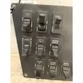INTERNATIONAL 9100 Dash  Console Switch thumbnail 2