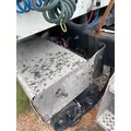 INTERNATIONAL 9200I Battery Box thumbnail 3