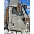 INTERNATIONAL 9200I CAB thumbnail 4