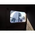 INTERNATIONAL 9200I GLASS, SLEEPER thumbnail 2