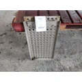 INTERNATIONAL 9200 DECK (CATWALK) STEP thumbnail 2