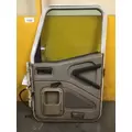 INTERNATIONAL 9200 Door Assembly thumbnail 2