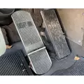 INTERNATIONAL 9300 Accelerator Pedal thumbnail 1