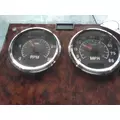 INTERNATIONAL 9400I GAUGE CLUSTER thumbnail 1