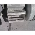 INTERNATIONAL 9400 TOOL BOX thumbnail 2