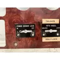 INTERNATIONAL 9900-IX Gauge Panel thumbnail 3