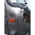 INTERNATIONAL 9900IX CAB thumbnail 10