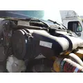 INTERNATIONAL 9900I AIR CLEANER thumbnail 1