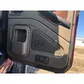 INTERNATIONAL 9900I Door Assembly, Front thumbnail 4
