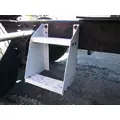 INTERNATIONAL 9900I FRAME STEP thumbnail 2