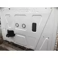INTERNATIONAL 9900 Cab thumbnail 13