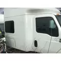 INTERNATIONAL 9900 Cab thumbnail 3