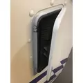 INTERNATIONAL 9900 Door Assembly, Front thumbnail 5