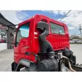 INTERNATIONAL CF600 Cab thumbnail 4
